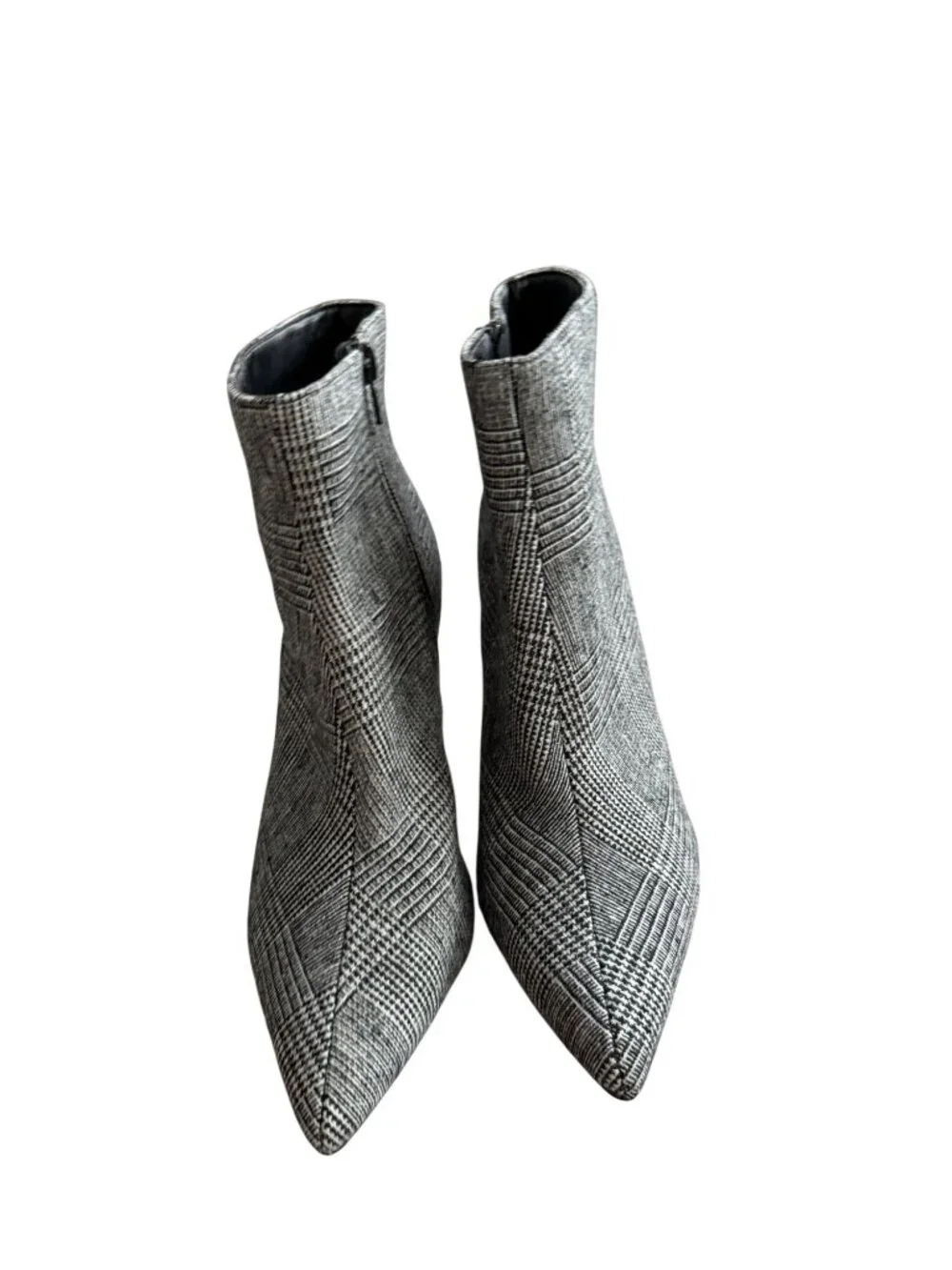 RED DELICIOUS Gray Glenplaid Fabric Booties Boots Size 8